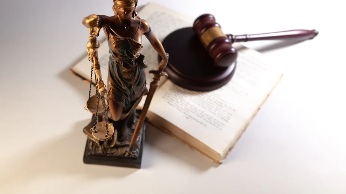 A statue of justice with scales beside a gavel and an open law book, representing the state laws that set the length of a timeshare rescission window