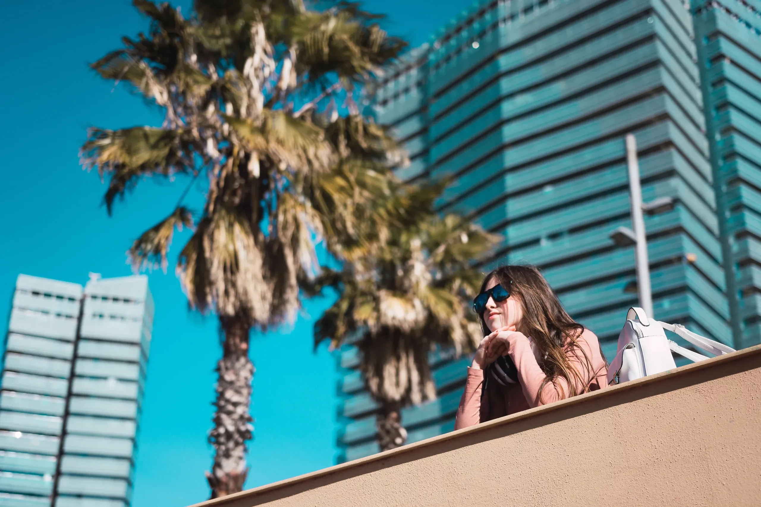 Timeshare in Vegas Guide 2025: Costs, Resorts & Exit Tips